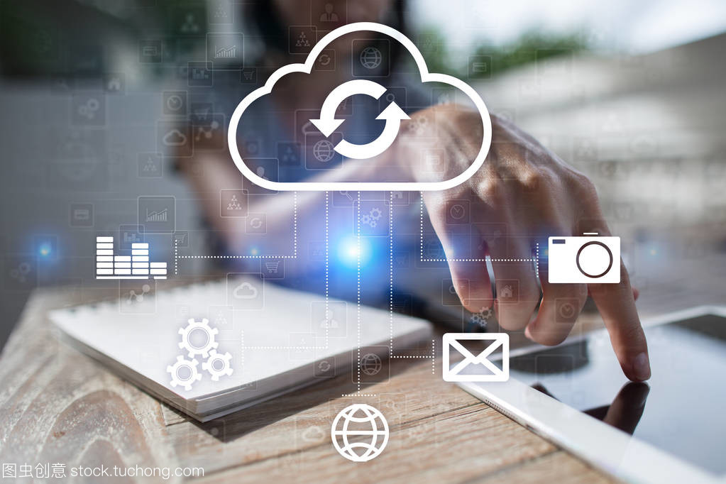 云端基石 数据存储与互联网服务的融合演进
